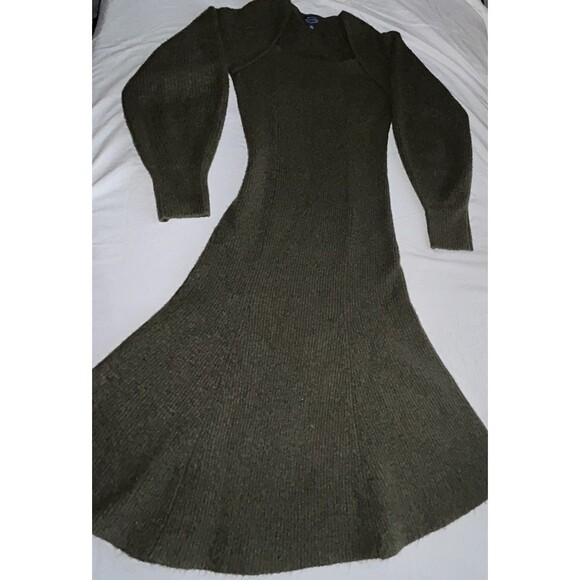 Green Long Sleeve Maxi Sweater Dress In Women’s Medium - Picture 15 of 16